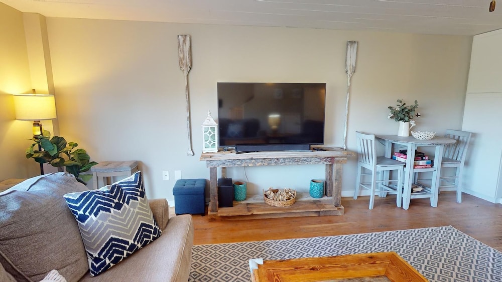 Bulldawg Beach Bunker Tybee Vacation Rentals