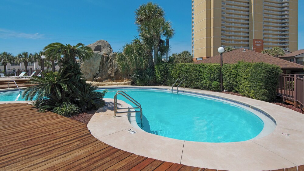 Portside Resort D1: Gulf Retreat With Pools, Beach & Family Adventures!