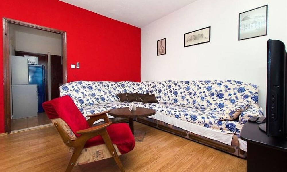 Bepoto - Family Apartment With Terrace - A1 view 4