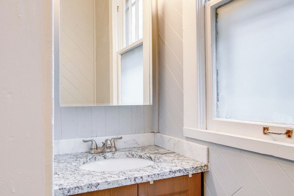 < 1 Mi to Washington Park: Denver Vacation Rental