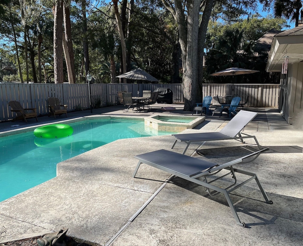 14 Beach Lagoon Road at The Sea Pines Resort