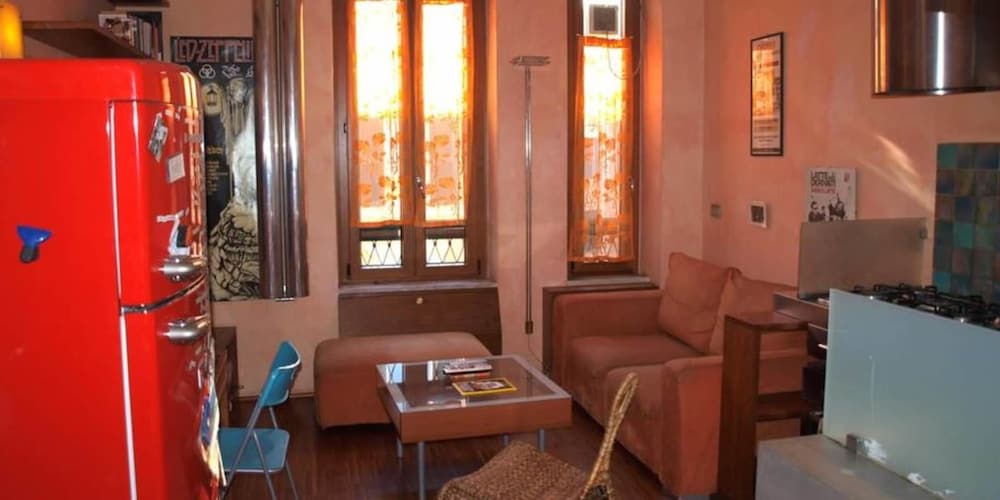 Testaccio 2 bedroom design