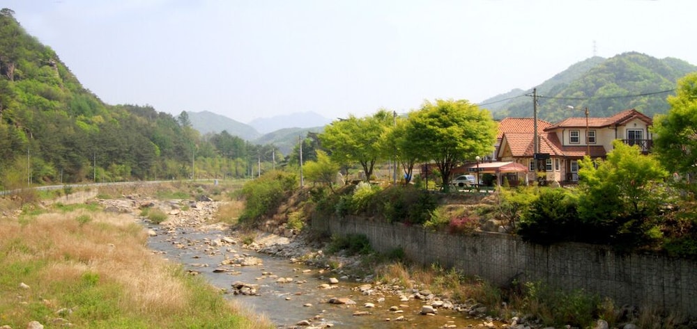 Soo Pension
