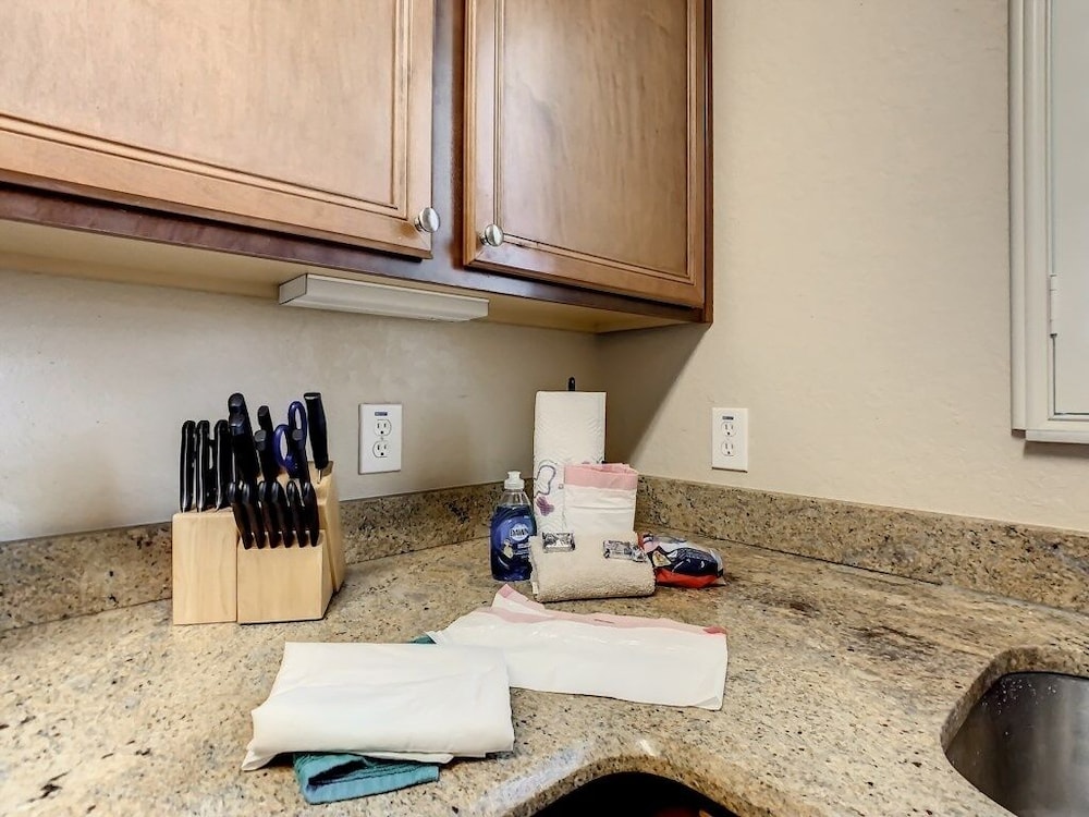 Annas Stunning Townhome In Regal Palms Resort Near Disney 3 Bedroom Townhouse