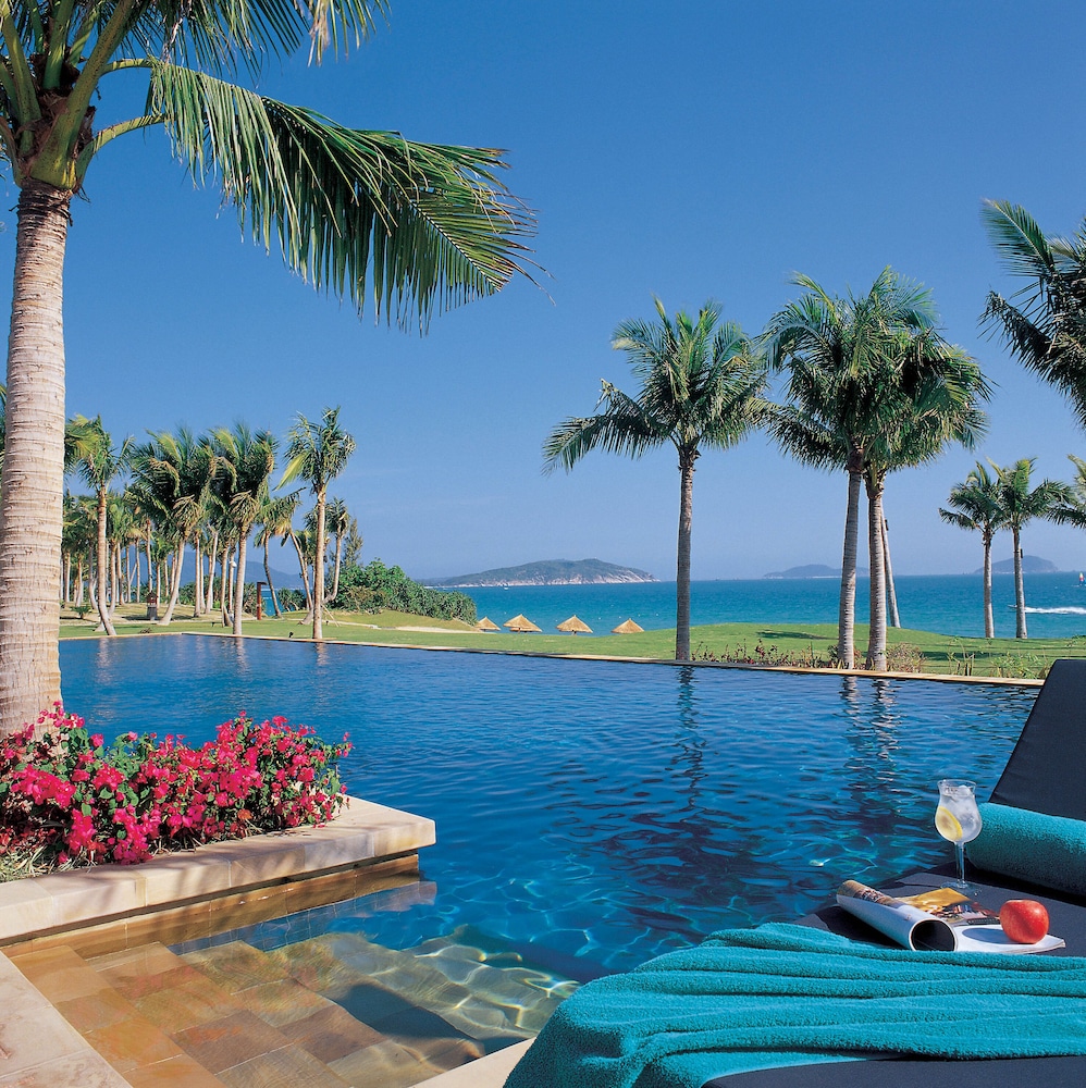 Sheraton Sanya Resort view 2
