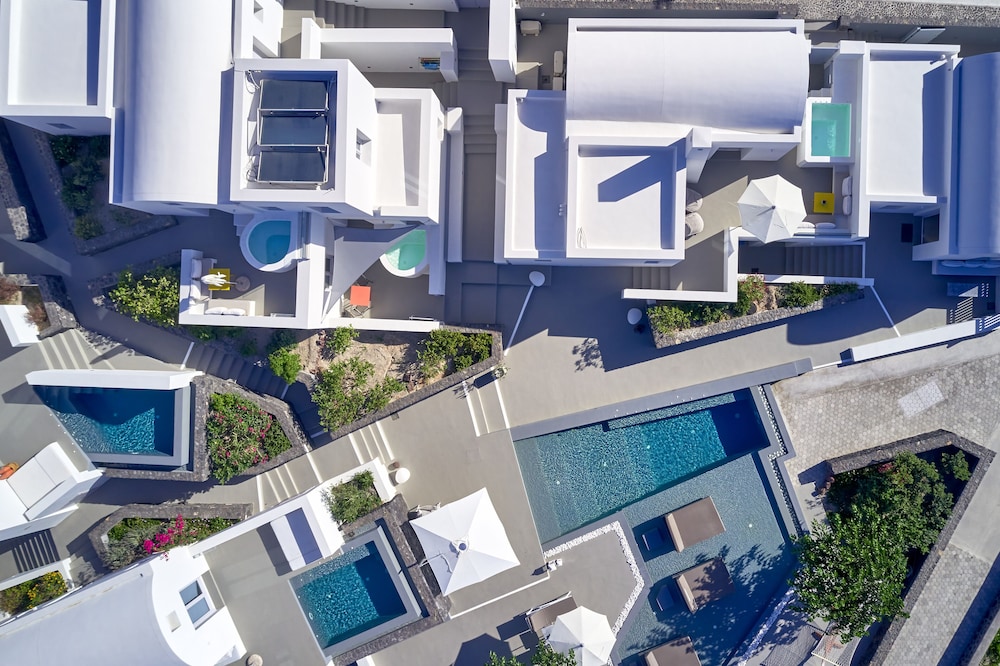 Nova Luxury Suites