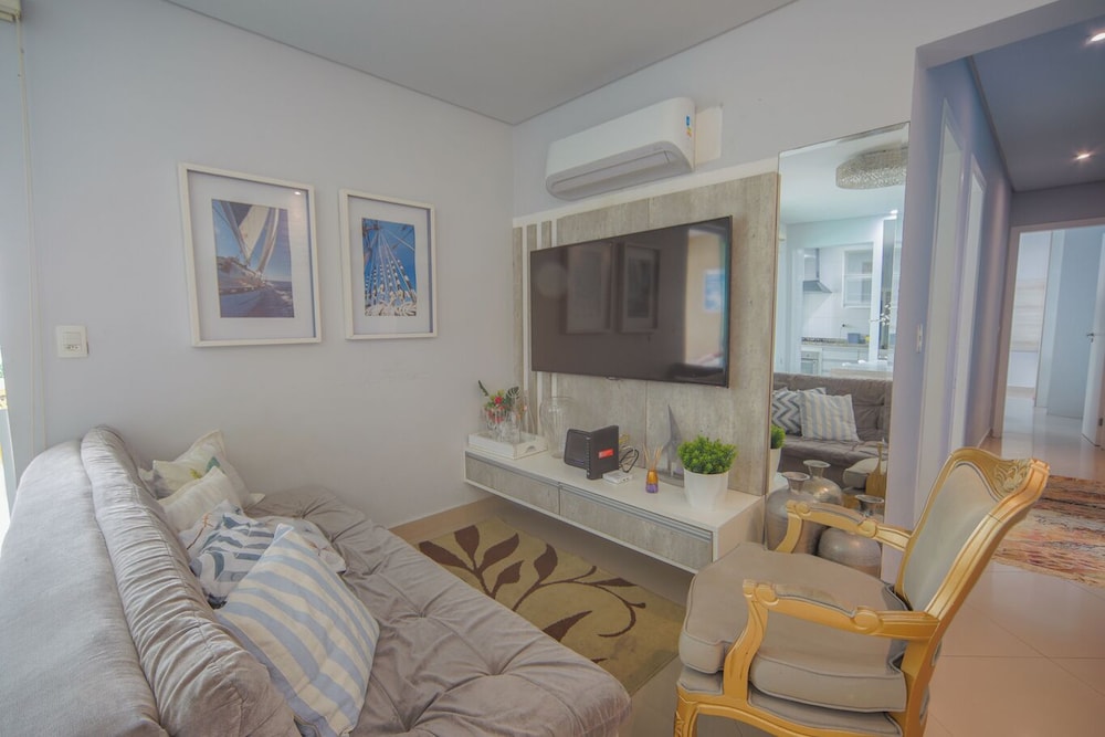 Apto pet Friendly c Churrasqueira a 100m da Praia