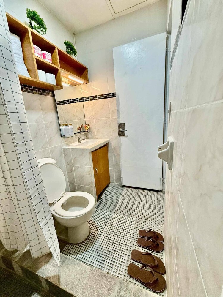 Axon Cozy Modern House #G Near The Walking Street
