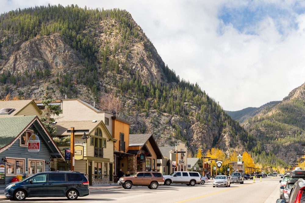 Creekside Condos #A7 by Summit County Mountain Retreats view 5