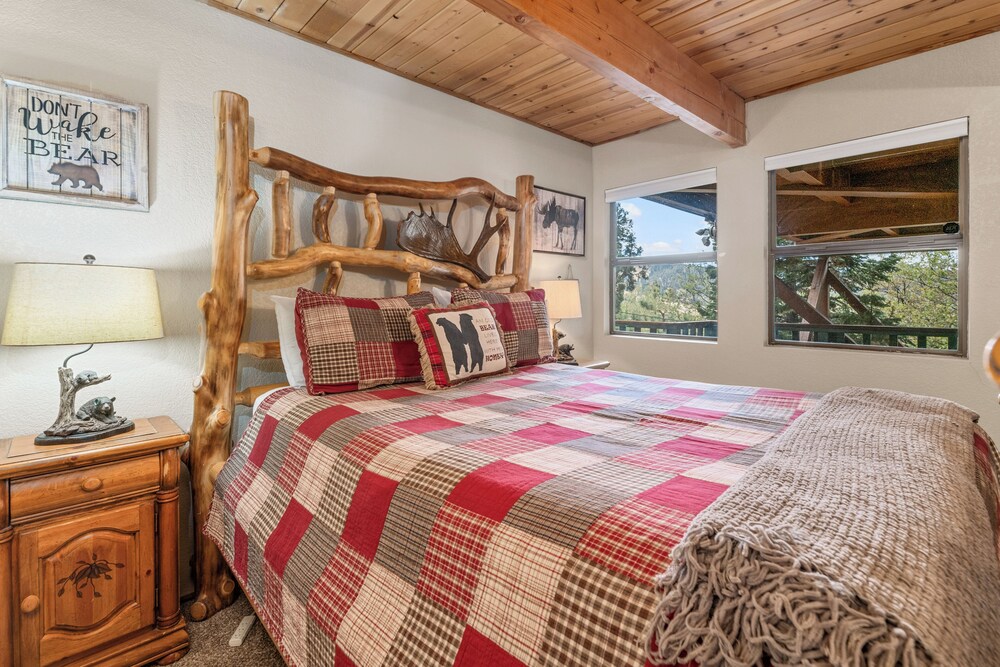 Wolf View Lodge