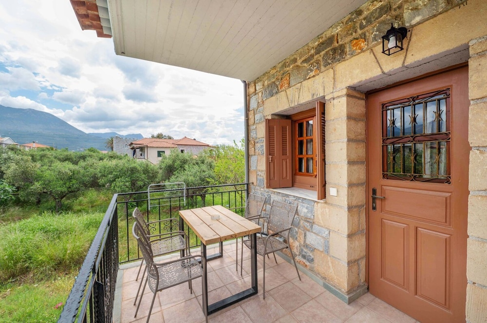 Mani Villa Ilias