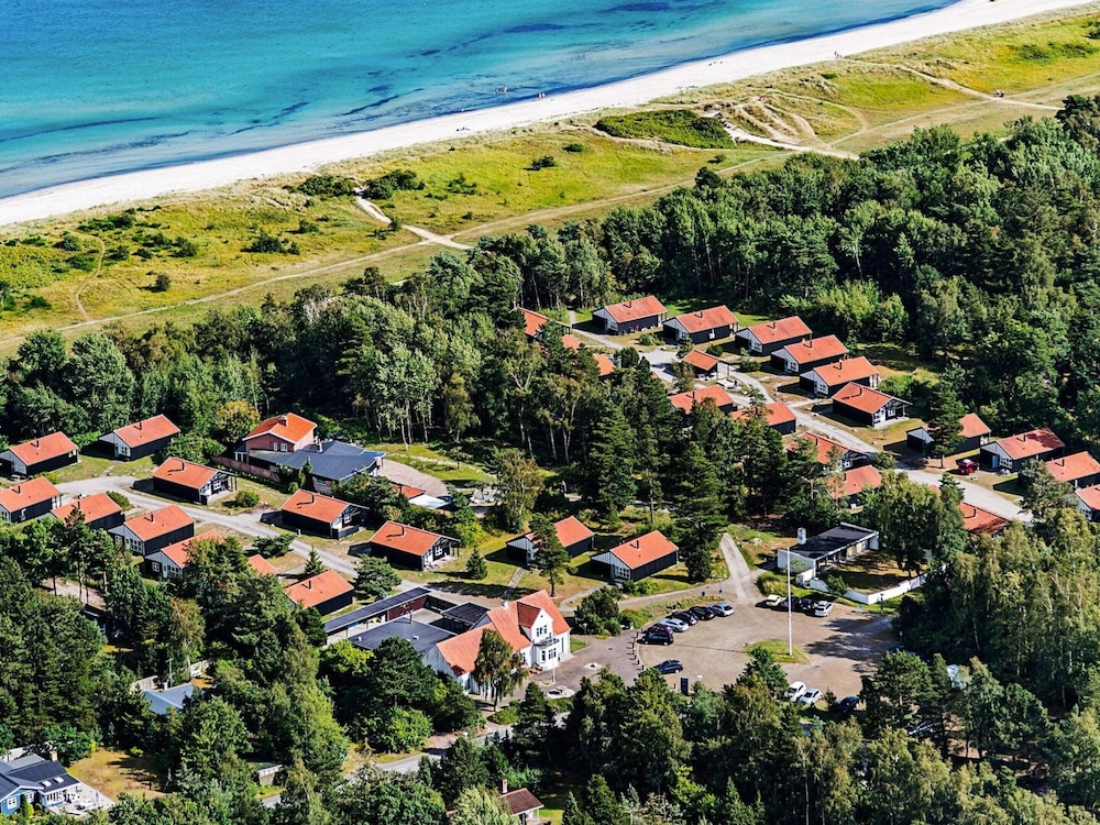 4 Person Holiday Home in Vaeggerlose