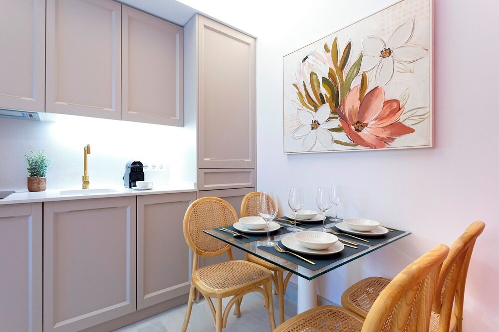 Exclusive Apartment in Seville.plaza del Museo 001