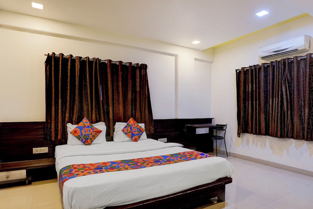 FabHotel Paradise Stay Inn