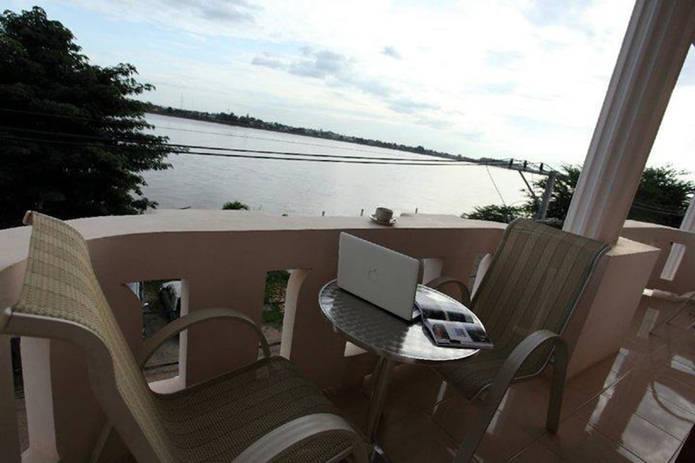 Nalinthone Guesthouse
