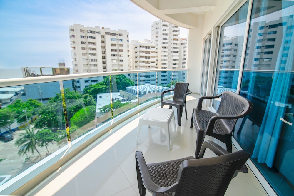 Photo 24 sur 89 de Apartamentos Unik Cartagena Edificio Poseidón