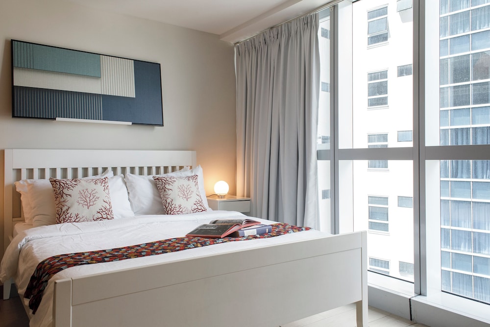 Uptown Park Suites Tower 1