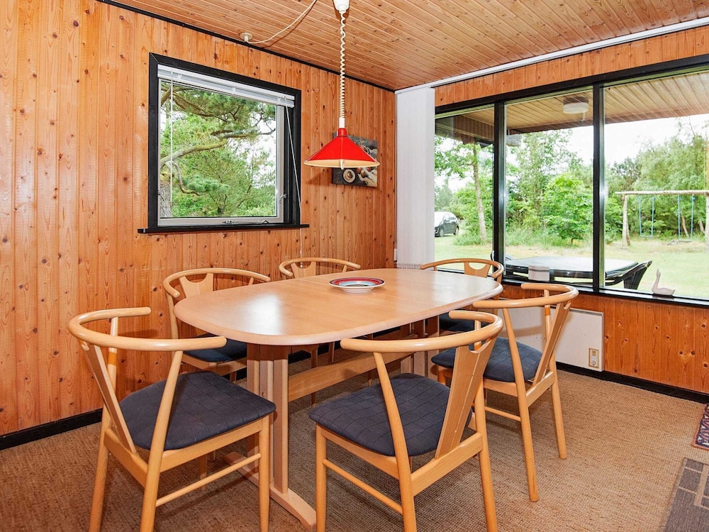 6 Person Holiday Home in Blavand