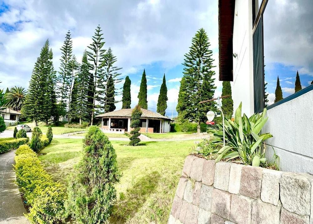 Quito Airport Suites