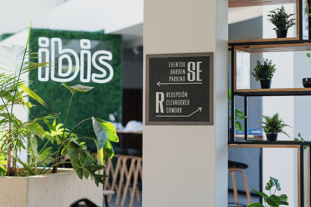 ibis Puerto General San Martin