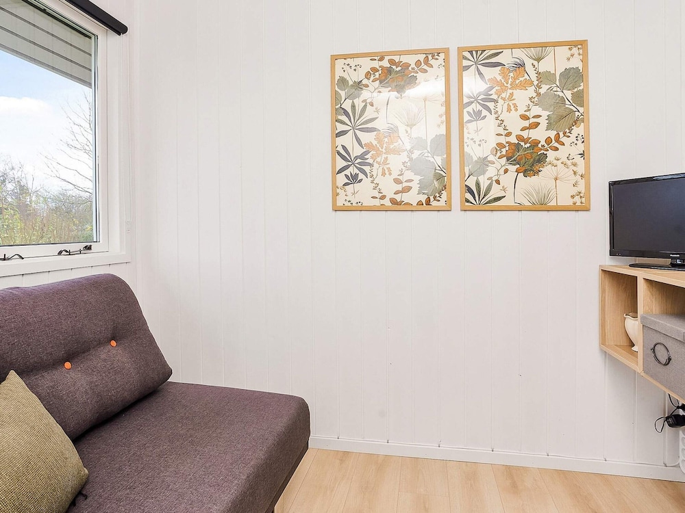 6 Person Holiday Home in Juelsminde