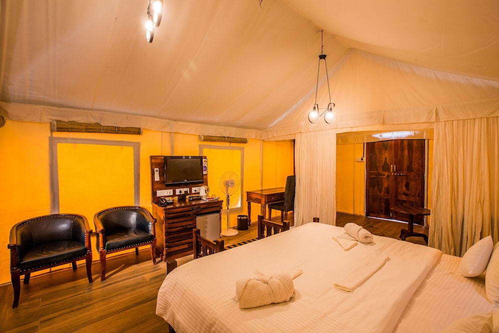 Royal Land Luxury AC Tent