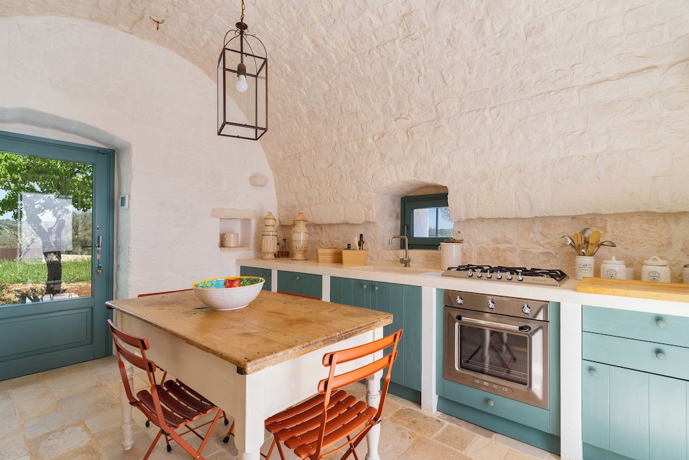 Trullo Pietra Rossa with Pool by Wonderful Italy