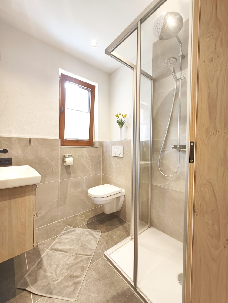 Exclusive Apartment With Garden and Whirlpool