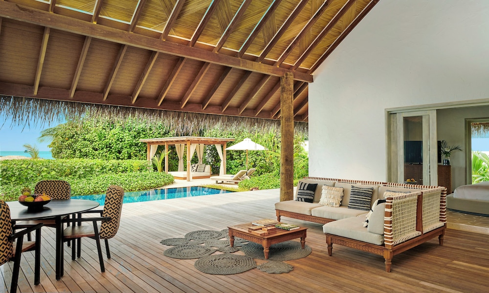 Sirru Fen Fushi Private Lagoon Resort — 25