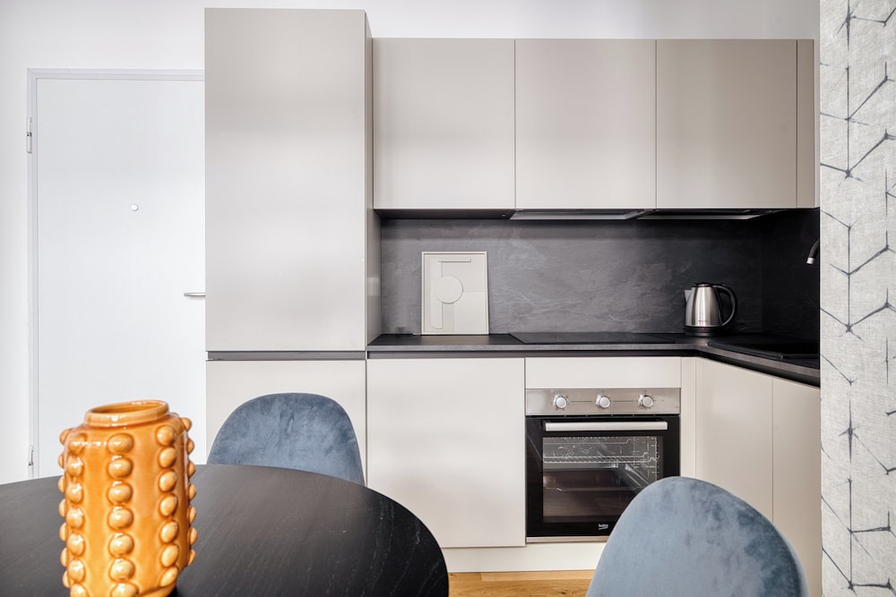 Modern 1-Bedroom Flat in Central Milan