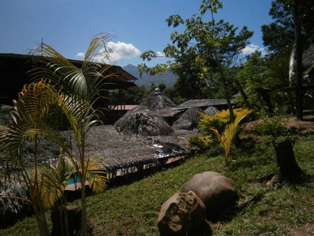 Madera Labrada Lodge