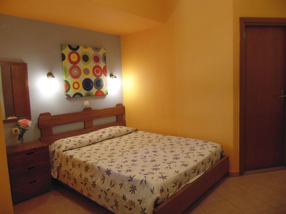 Paraktio Beach Apartments view 2