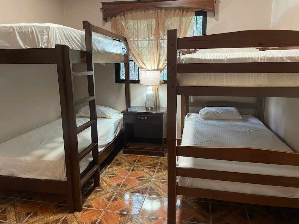 hostal marias