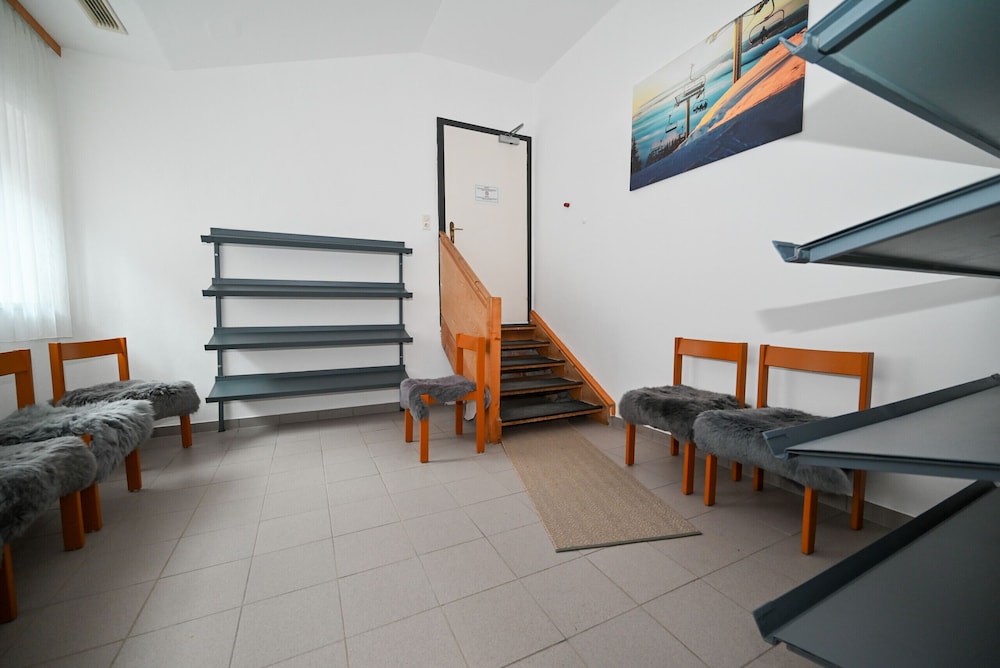 Schmitten 27 - Room 6 200m From ski Lift
