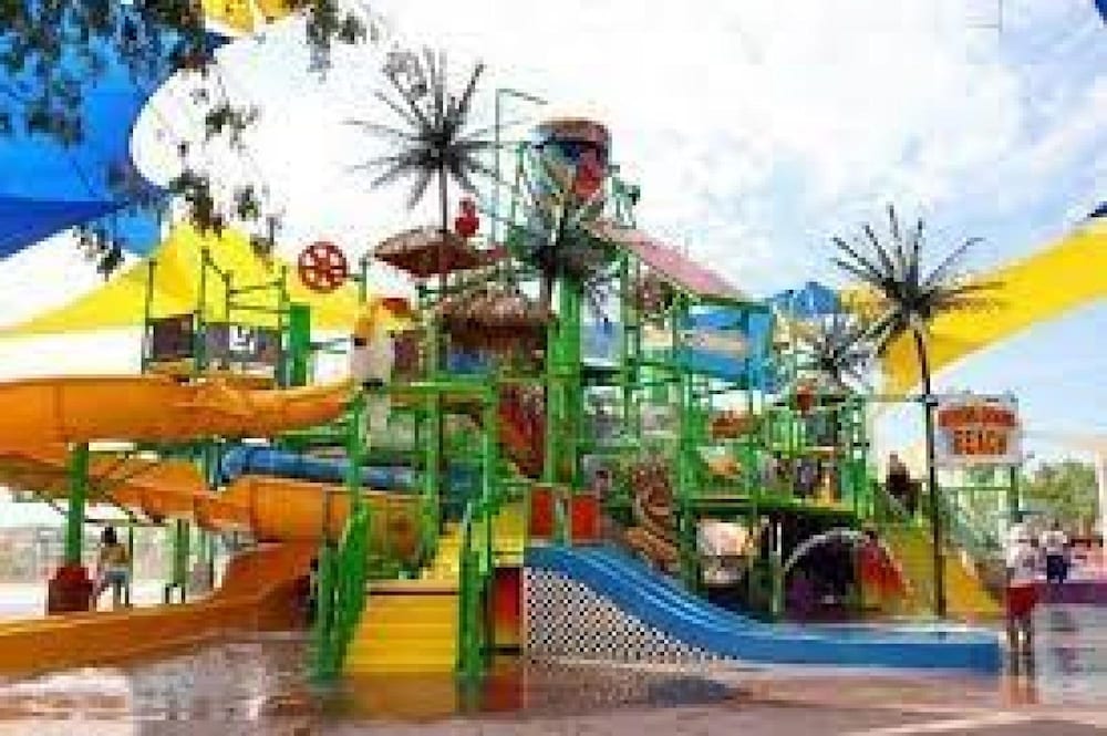 Xanadu Glendale Spring Training Westgate Pool