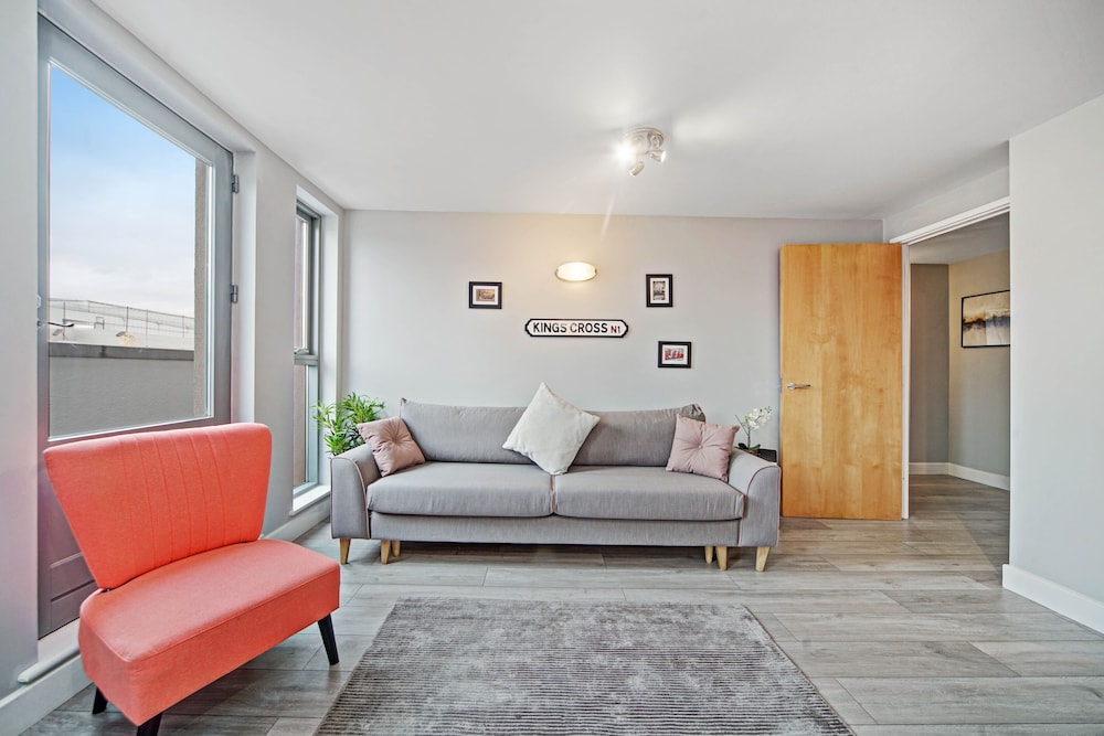 2 Bed Cozy Apartment near Regents Park with WiFi