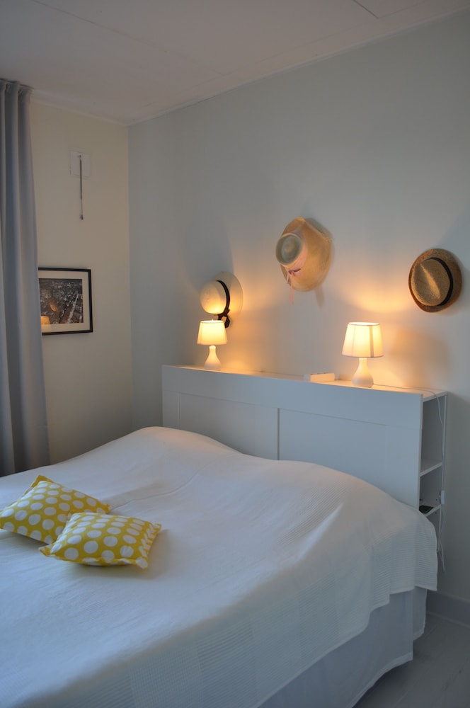 Villa Sandby Bed and Breakfast