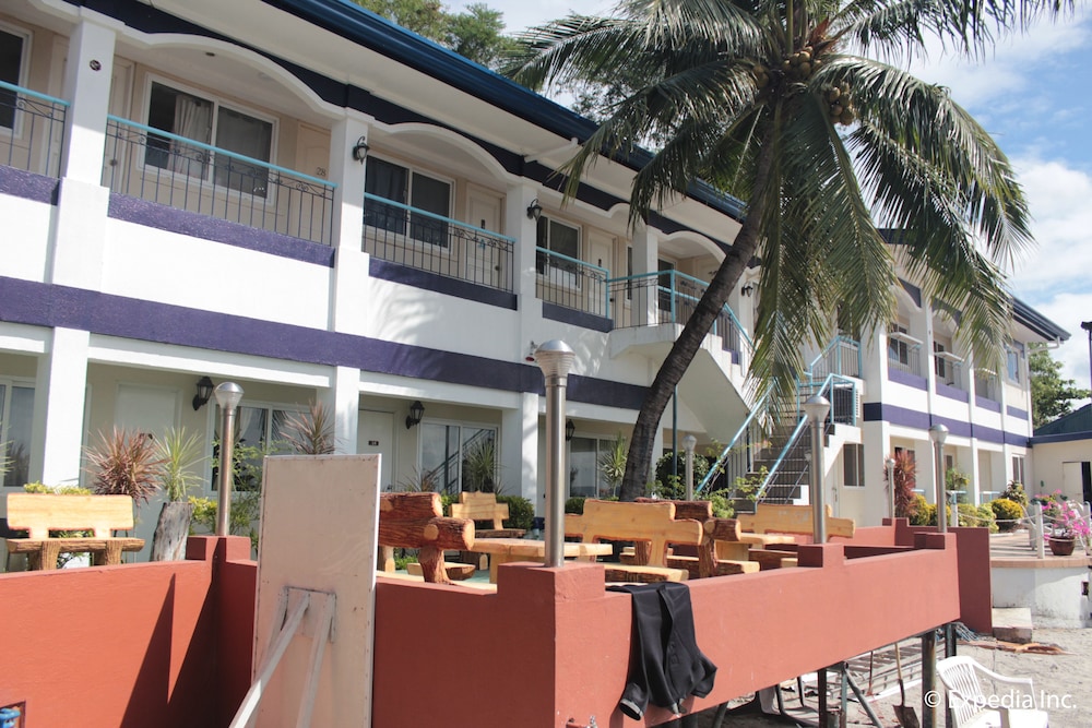Blue Rock Beach Resort
