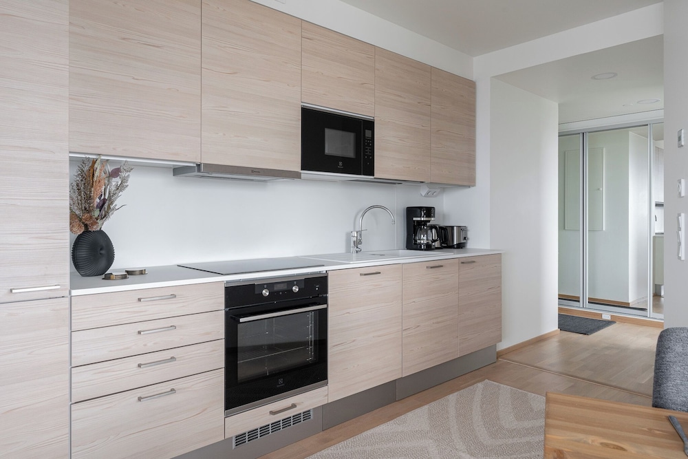 12th Floor Sauna Retreat with Views