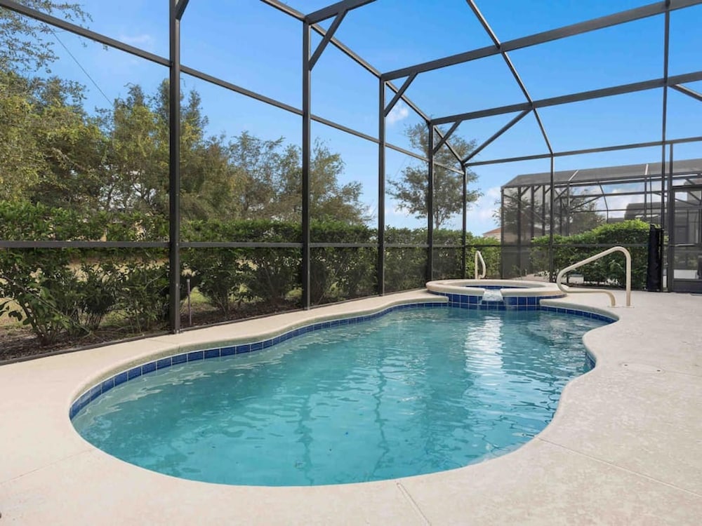 Super Comfy- 7BD 5 5BA Sleep s 22 w Amenities