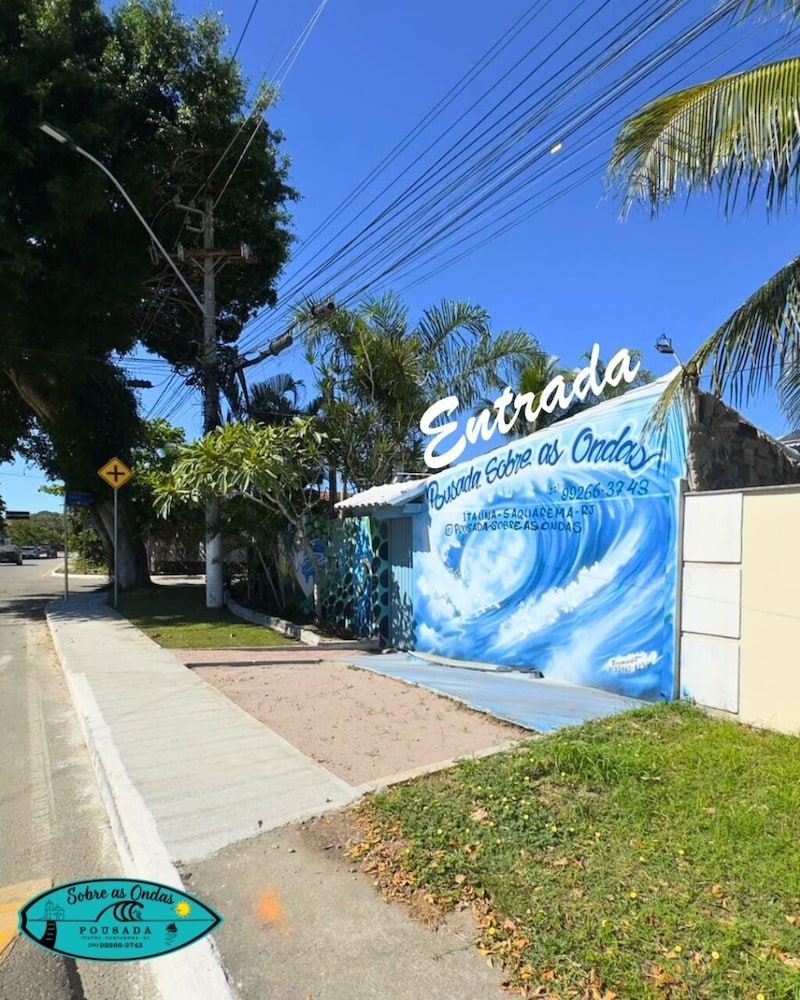 POUSADA SOBRE AS ONDAS