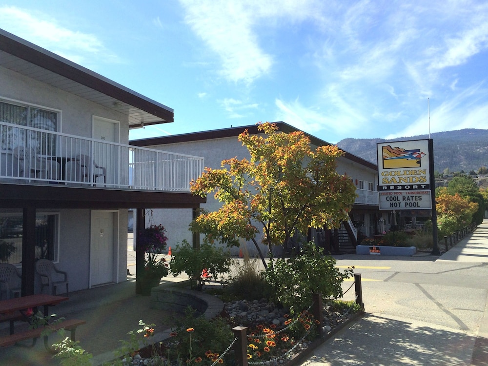 Hotel Golden Sands Resort Motel - Image 1