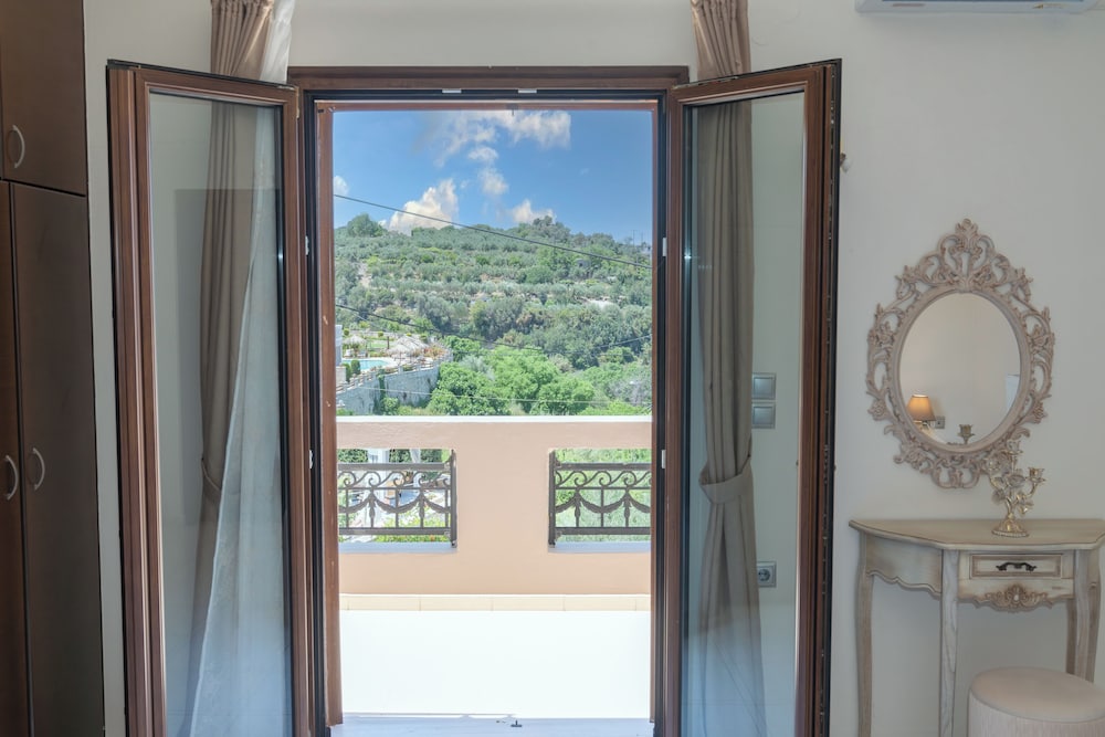 Amalia Villa with Private Pool