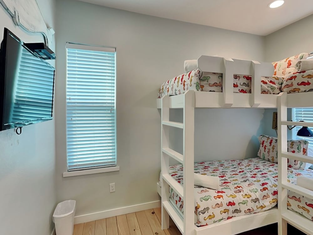 Brew Lagoon by Silver Sands Vacation Rentals