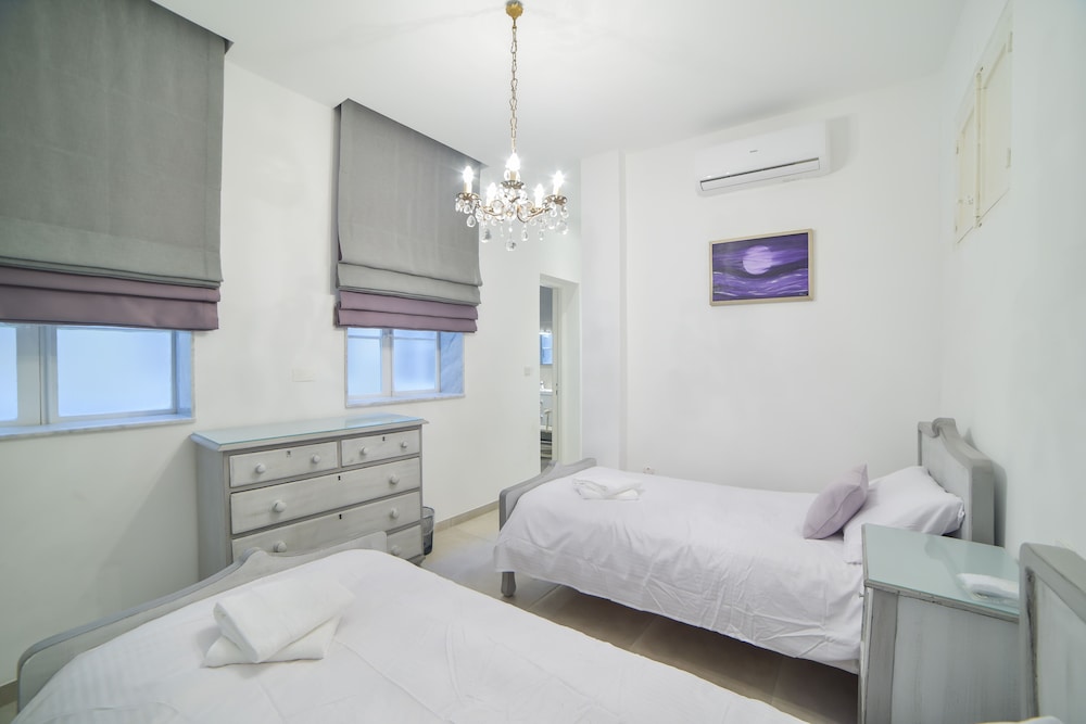 CA2 - Casa Rooms view 3