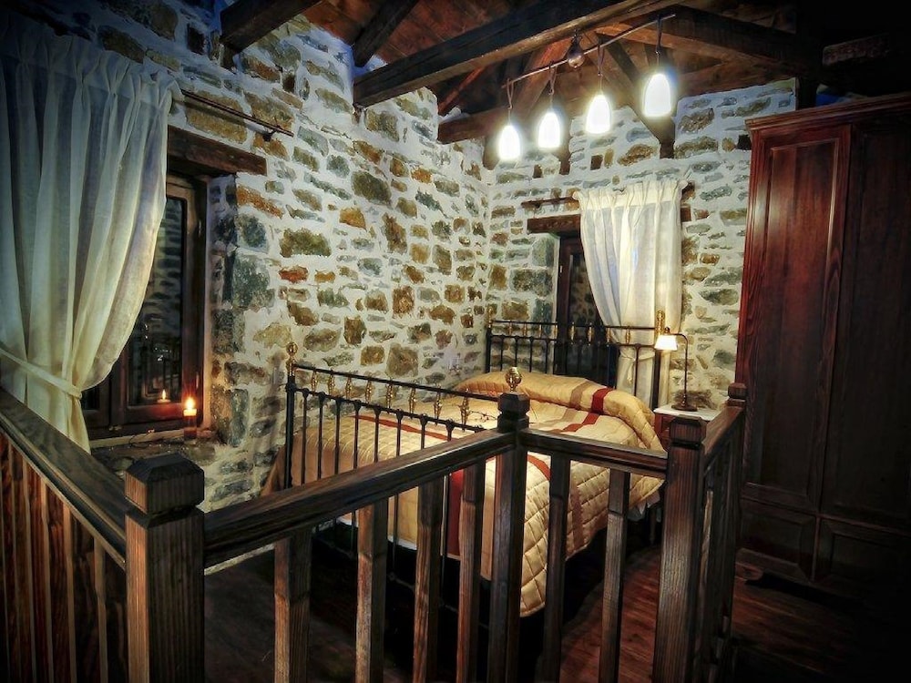 Archontiko Mountzouridi photo 2