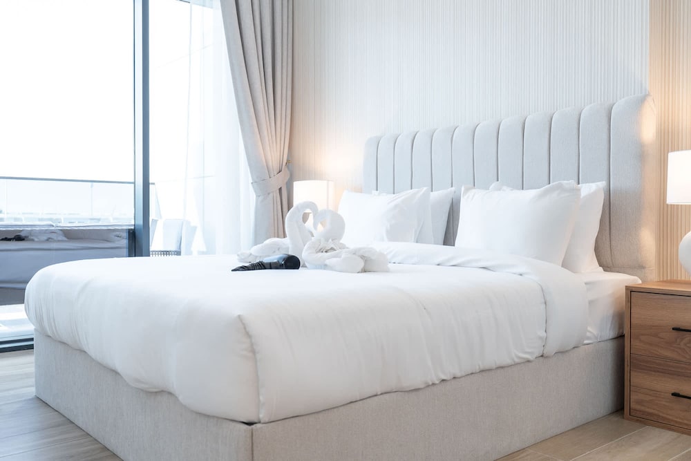 Stay in Studio City at Celia Residence Perfect for 2