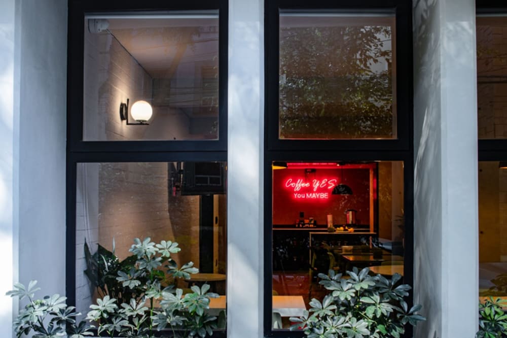NIU Modern & Centric Lofts restaurant photo