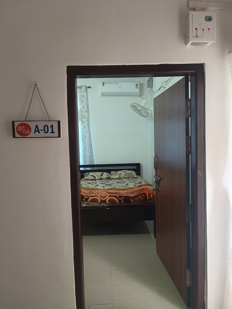 AURA HOMES