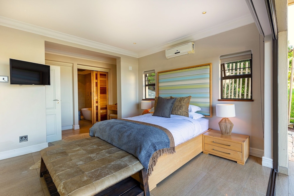 DolphinCoast YOLO Spaces-Ballito Beach House Villa